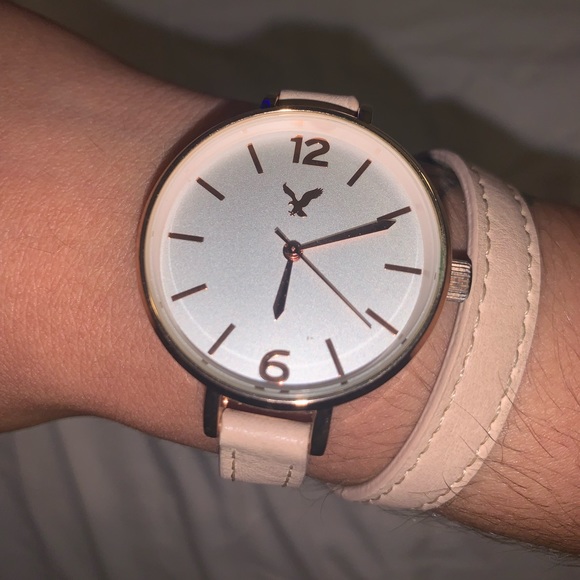 AE Rose Gold Wrap Around Watch 🌸 - Picture 3 of 3